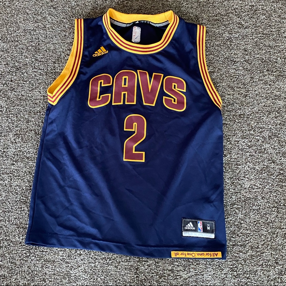 Youth NBA cavaliers jersey  size M 10-12